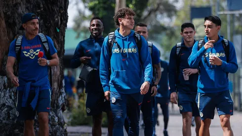 El plantel azulcrema se fue a Pachuca en busca del liderato general.