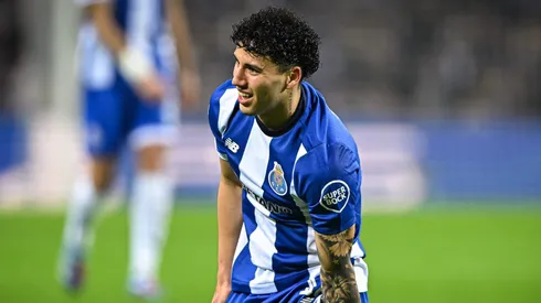 Jorge Sánchez es borrado por el Porto.
