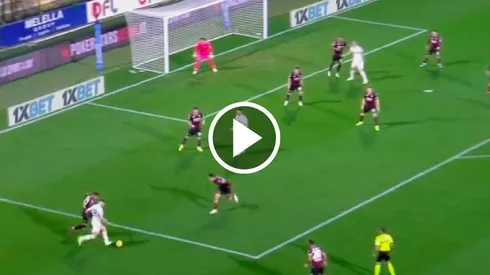 Guillermo Ochoa no pudo evitar la derrota del Salernitana