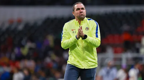 Jardine tiene claro como cubrir la baja de Quiñones ante New England Revolution.