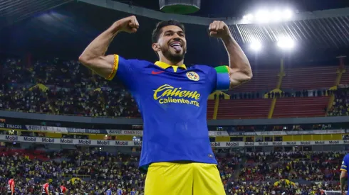 La histórica marca que buscará romper Henry Martín en el Clásico Nacional