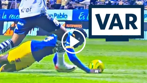 El audio del VAR que explica la mano de Javairo Dilrosun.