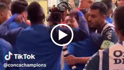 El cómico momento protagonizado por Julián Quiñones y Erick Sánchez en la Concachampions 2024