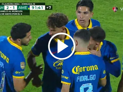 Henry Martín y Brian Rodríguez se encaran en pleno partido del América