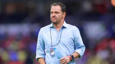 Baños espera ofertas por figuras del América.