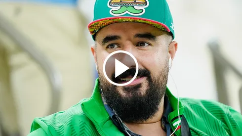 Así festejó Álvaro Morales en las redes sociales.