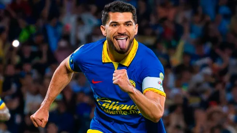 Henry Martín firma la renovación con el América.