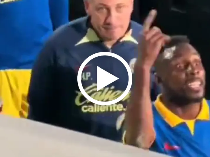 La polémica seña con la que Julián Quiñones hizo enfurecer a la afición de Pachuca