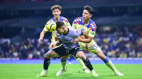 El fichaje soñado para sustituir a Henry Martín que se pelea media Liga MX: ¿Quién es?