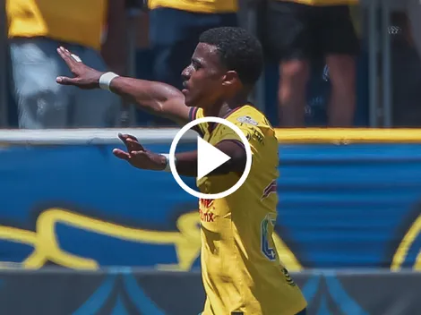 Javairo Dilrosun hace un tremendo golazo en la Supercopa de la Liga MX