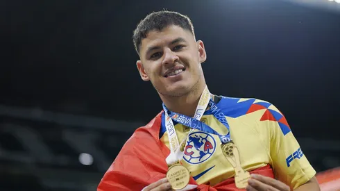 Richard Sánchez con un pie fuera del América.