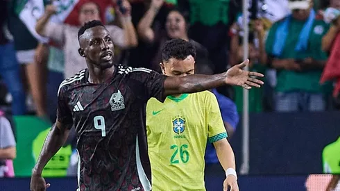 Julián Quiñones marcó un gol ante Brasil