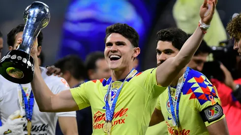 Israel Reyes confiesa como se dio su cambio de posición en el América