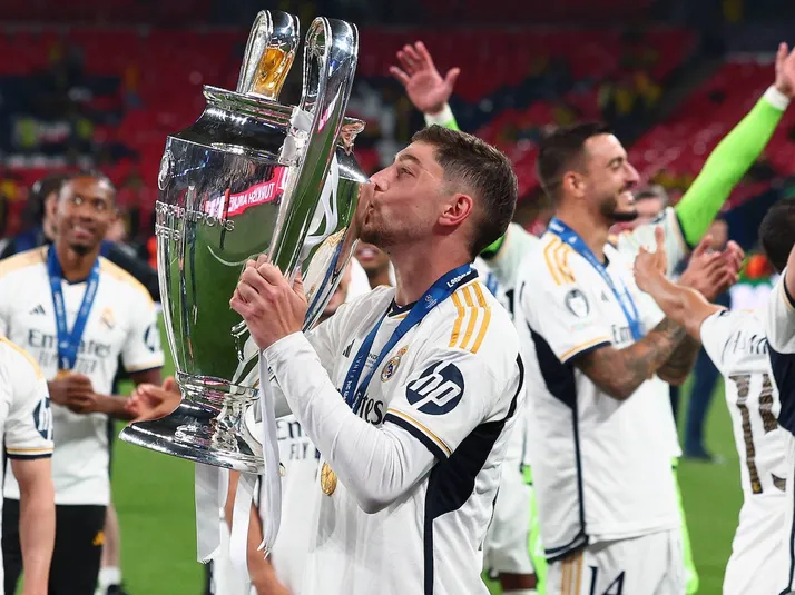 Así felicitó el América al Real Madrid por la Champions 15