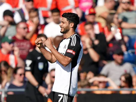 Raúl Jiménez la está rompiendo en la pretemporada del Fulham