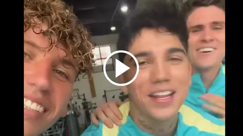 Lichnovsky demostró el gran ambiente con sus compañeros.