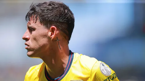 Calderón podría jugar más adelantado.