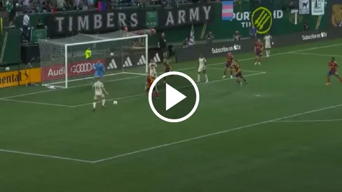 Jonathan Rodríguez falló un gol cantado con el Portland Timbers