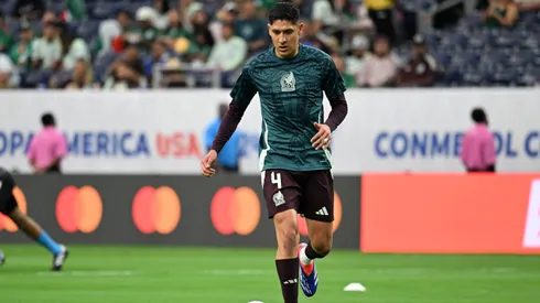 Edson Álvarez está de vuelta con el West Ham