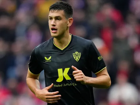 El motivo por el que muy pronto César Montes podría fichar con América