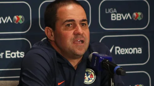 André Jardine revela el problema de Sebastián Cáceres.