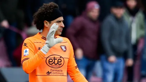 Ochoa podría salir de Salernitana próximamente.