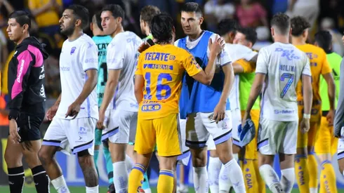 Mauro y Diego Lainez se vieron las caras en el juego de Tigres vs FC Juárez.