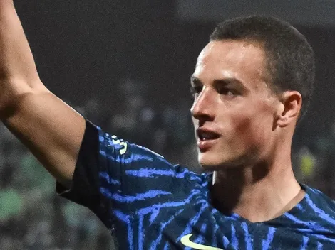 La curiosa descripción de Esteban Lozano de su debut