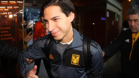 Diego Lainez tuvo seguro dónde quería jugar.