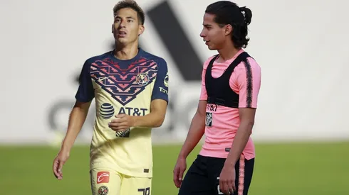 Mauro salió en defensa de Diego Lainez