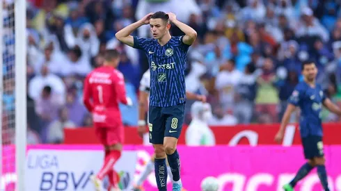 Álvaro Fidalgo no se entrenó este martes con el grupo en Coapa.