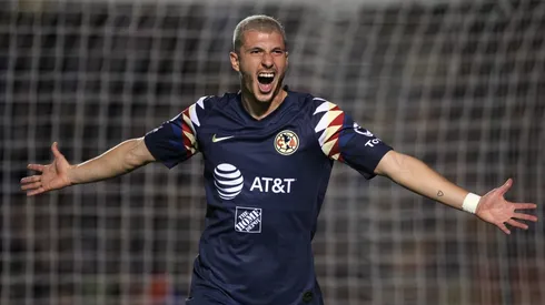 Guido Rodríguez puede terminar el año como campeón del mundo.