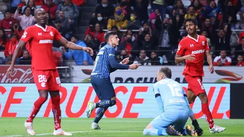 El Rayito Rodríguez puso el 2-0 para América.