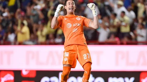 Óscar Jiménez podría no seguir en América.