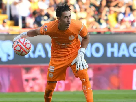 La drástica decisión que tomaría Óscar Jiménez si Guillermo Ochoa se queda en América