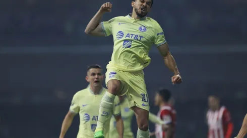 Henry Martín celebró el fruto de su arduo trabajo.