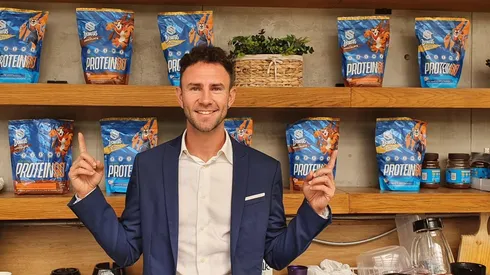 Layún presentó hoy una nueva proteina alimenticia.