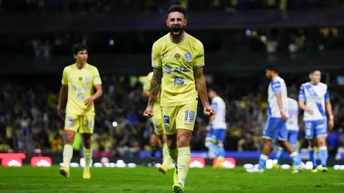 Explotan contra Miguel Layún