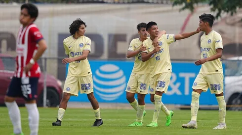 Arriaga firmó una joya de gol en Coapa.