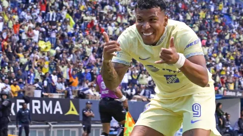 Roger Martínez está haciendo historia en América.
