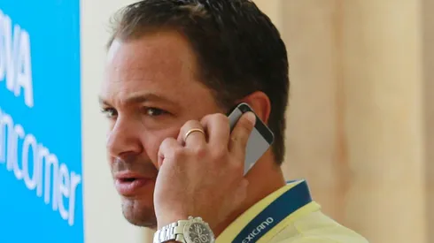 Santiago Baños no se opone a las intenciones de los futbolistas.