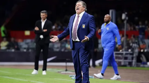 Miguel Herrera se lanzó contra los aficionados azulcremas.