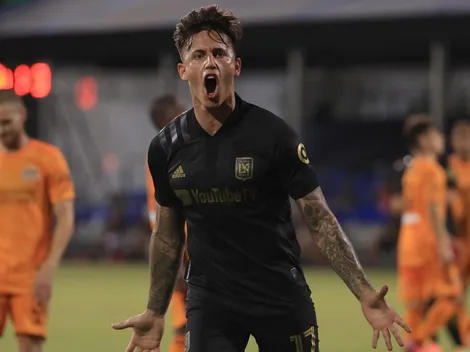 Brian Rodríguez presiona por su llegada a América