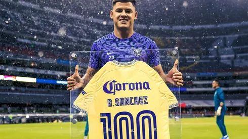 Richard Sánchez cumplió 100 partidos en América.