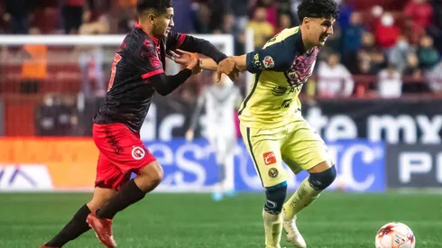 Águilas y Xoloitzcuintles se ven las caras en las frontera.