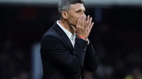 Fernando Ortiz podría contar con Néstor Araújo.