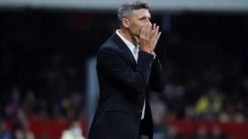 Ortiz, con muchas dudas para el fundamental duelo ante Rayados.