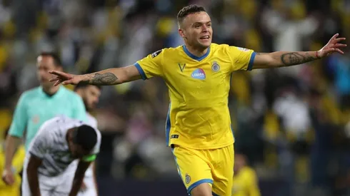 Jonathan Rodríguez se pinta de azulcrema.