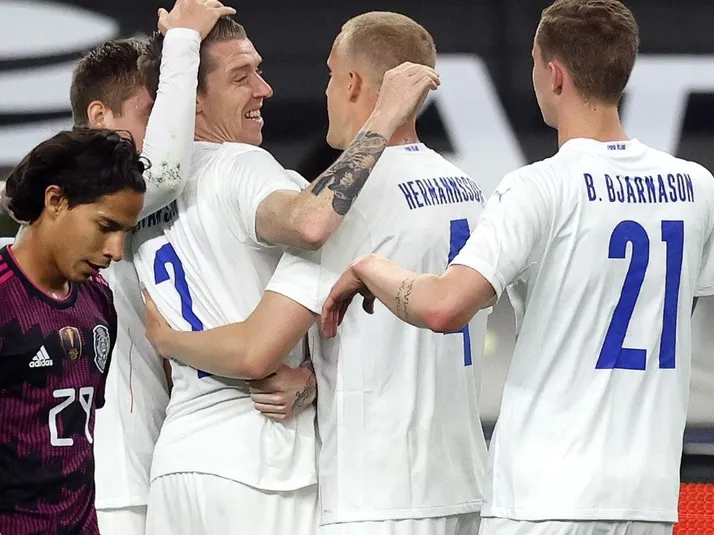 Nuevo competidor por Diego Lainez