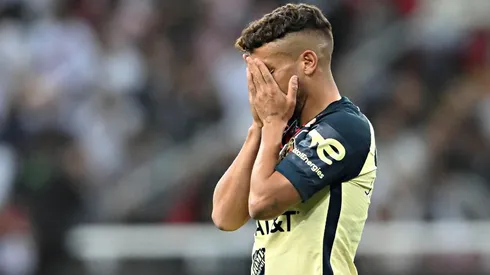 Jonathan dos Santos no tuvo un buen torneo con América.